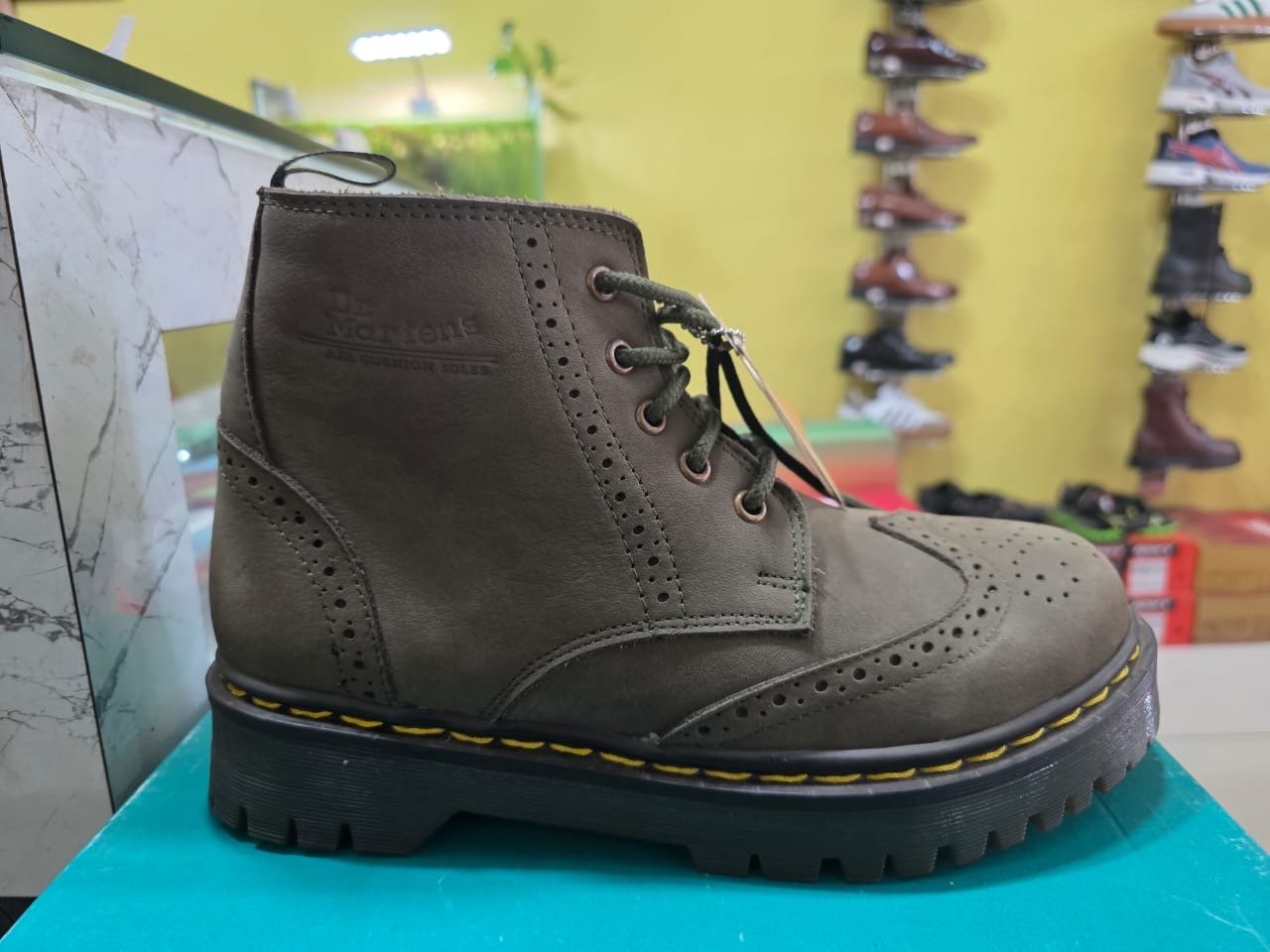 Classic Ankle Leather Boots for Men All Size Available