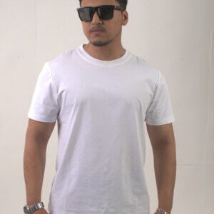 Round Neck Regular-fit White Crew Neck T-shirt - Half Sleeve T-Shirt - Size Large